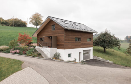 Neubau Stöckli aus Holz in Eriswil, durch dubach plant