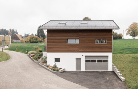 Neubau Stöckli aus Holz in Eriswil, durch dubach plant